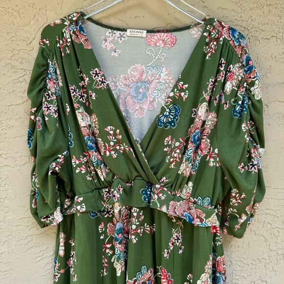 Kiyonna Dress Green Velour Floral Size 2X Midi Faux Wrap Made in USA Plus - Picture 3 of 7